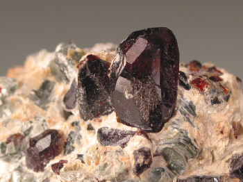 mchond2a.jpg (125406 bytes)