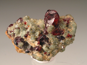 mchond3.jpg (100687 bytes)