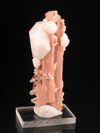 serandite hilaire for sale.JPG (79596 bytes)